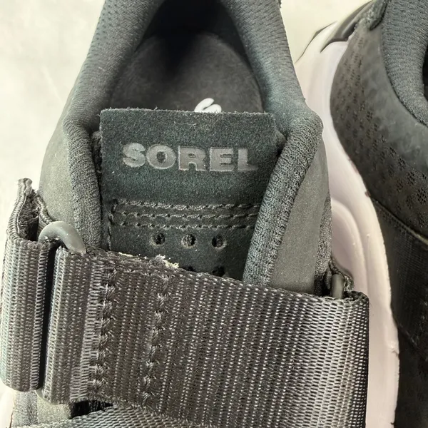 Sorel Kinetic Impact Strap Womens‎ 8 Black White Chunky Sneakers NL4149-010 - Image 3