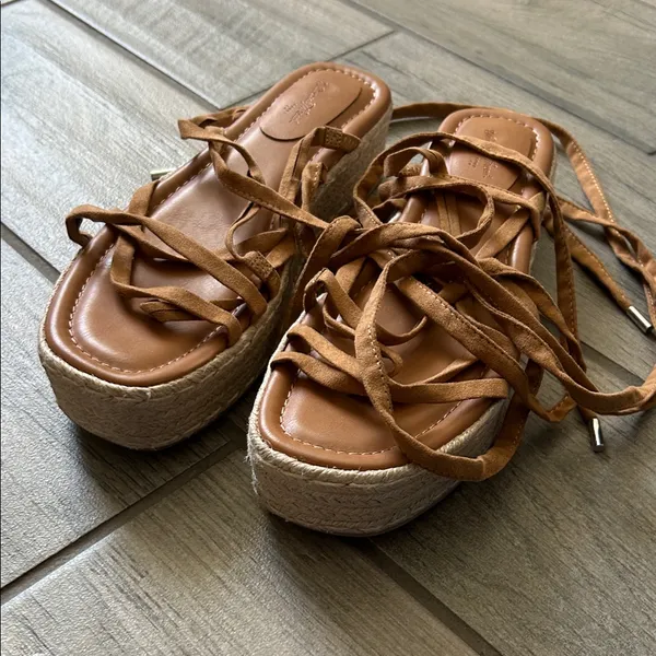 Universal Thread Tan Espadrille Sandals - Image 7