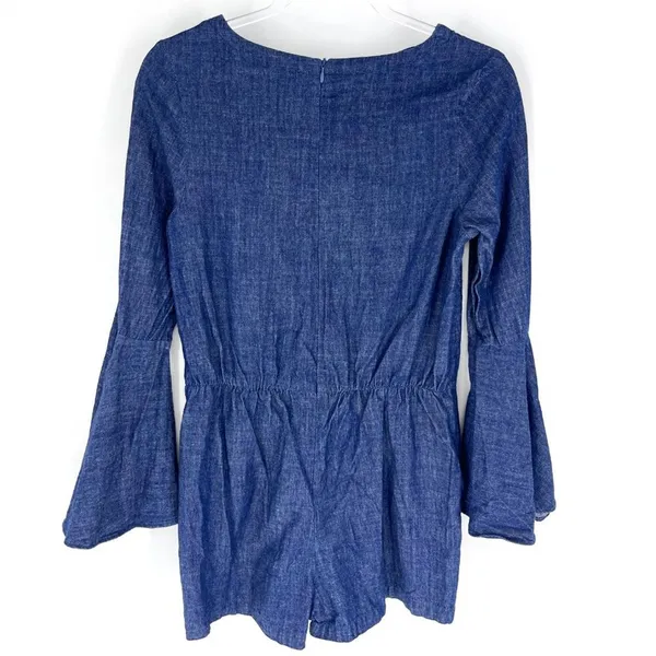 Sugar + Lips‎ Denim Bell Sleeve Romper Blue Size Small - Image 4
