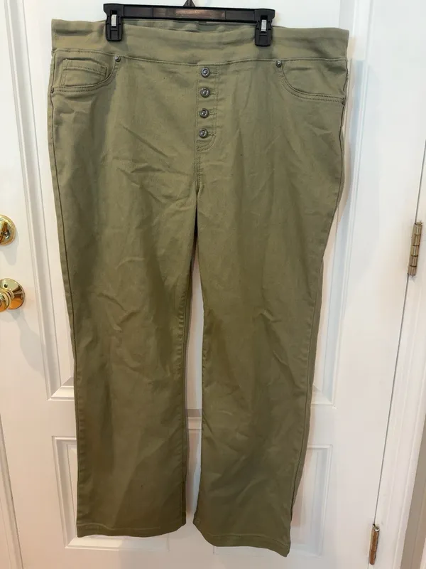 DQ² by DQ Collection Olive Green Pull-On Skinny Pants 2X Button Front Stretch - Image 3