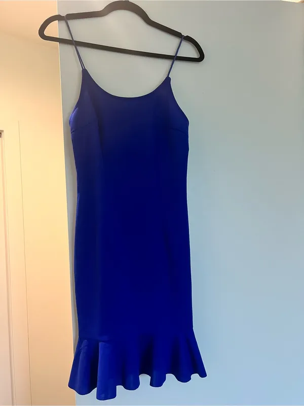 Elegant Royal Blue Slip Dress with Fluted Hem - Image 2