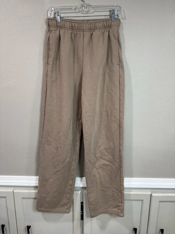 Alo Accolade Straight Leg Sweatpant - Image 2