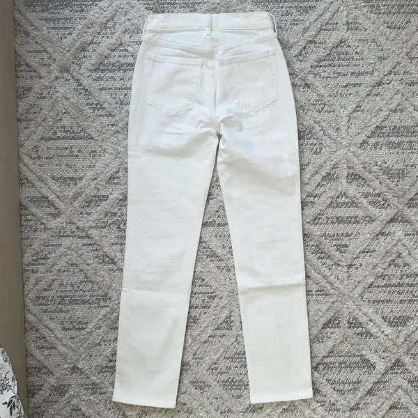 Abercrombie & Fitch Mid Rise 90s Straight Jean - Image 3