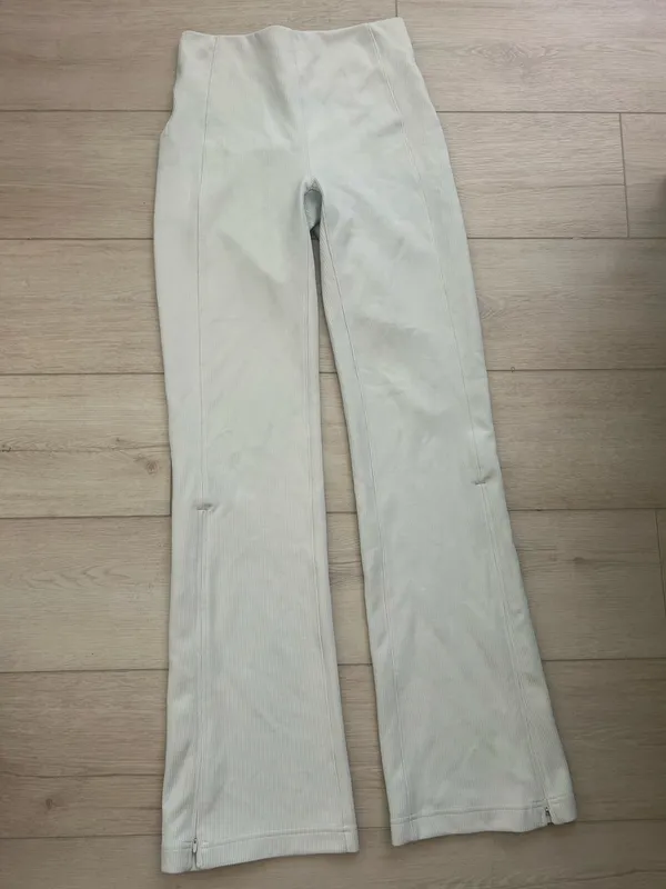 Lululemon flare pants  - Image 3