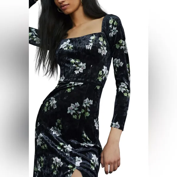 Anthropologie Hutch Stretch Velvet Floral MIDI Dress Size XS - Image 4