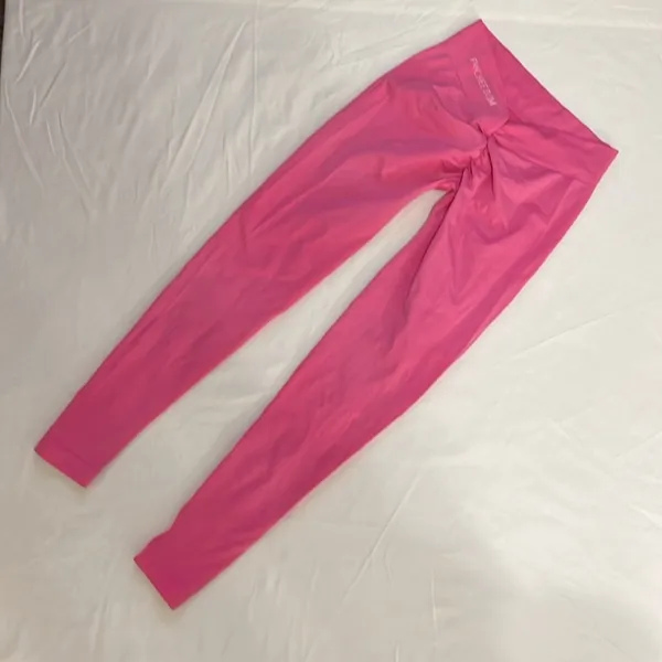 Pchee Bum Pink low rise v-back leggings! - Image 2