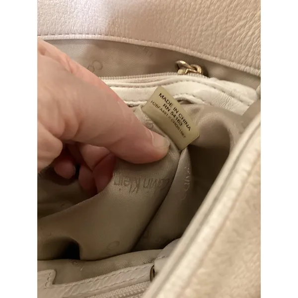 Calvin Klein White Pebbled Faux Leather with Scarf and‎ Charm - Image 6