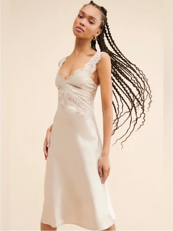 Hansen and Gretel Lucille Slip Dress In Champagne- size Large - Image 2