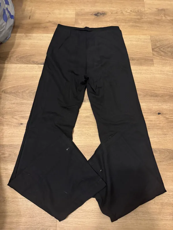 Edikted Pants Flare - Image 3