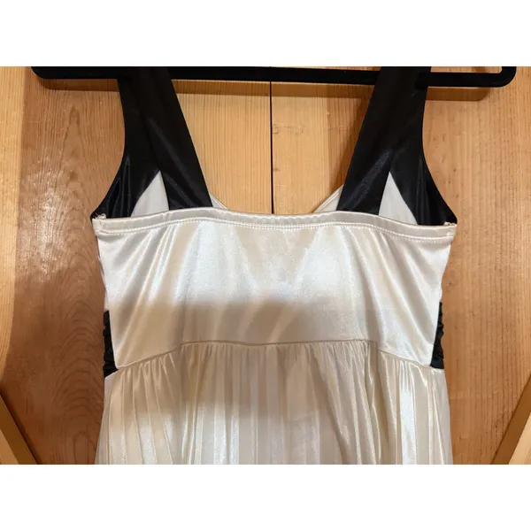 Y2K City Triangles Pleated Satin Babydoll Dress Black White Bow Homecoming Hoco - Image 4