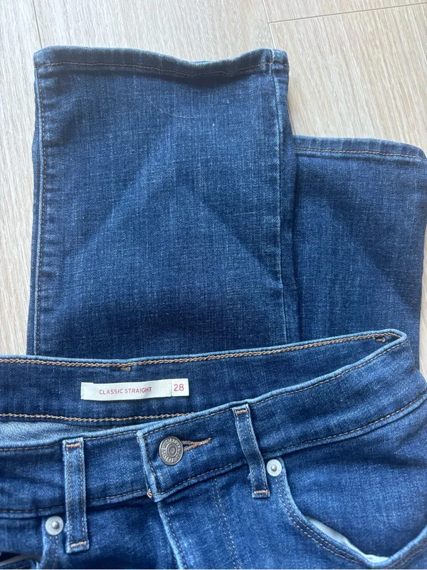 Classic Straight Women's Dark Blue Denim Jeans - Image 2