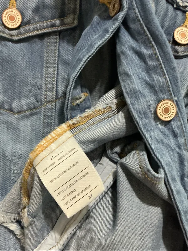 KanCan Medium Blue Distressed Cropped Denim Jacket - Image 5