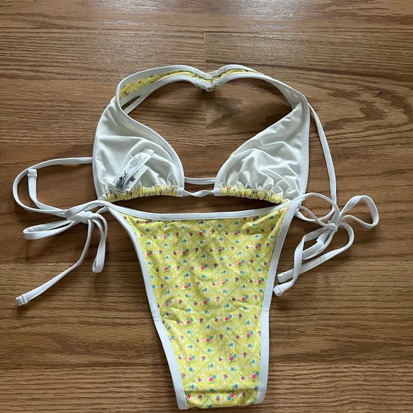 Frankie’s Bikinis set - Image 3