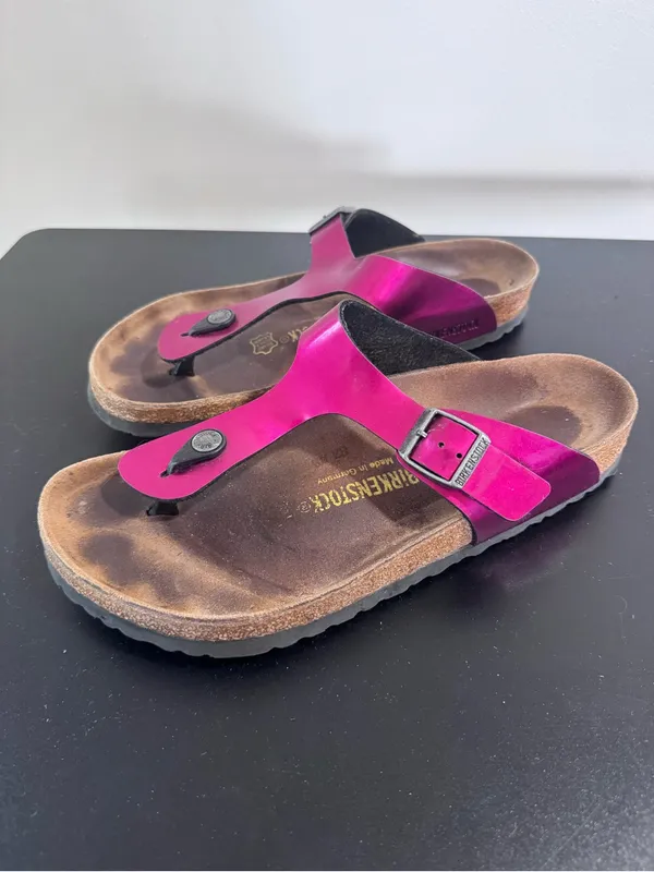 Birkenstock Metallic Magenta Gizeh Thong Sandals - Image 3