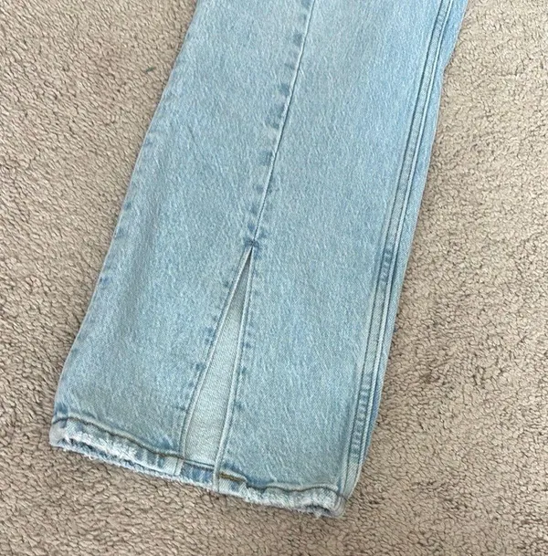Abercrombie 90s Straight Ultra High-Rise Jeans - Image 4