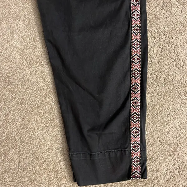 Anthropologie Embroidered Side Stripe‎ Black ankle pants Size 0 boho high rise - Image 5