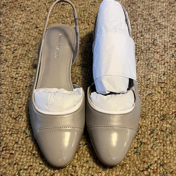 Marc Fisher Women's Gray Patent Slingback Flats - Image 2