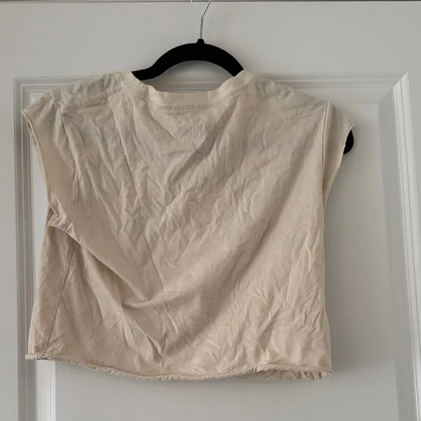 Goodie Two Sleeves Beige Crop Top with Colorful Seafood Print - Image 4