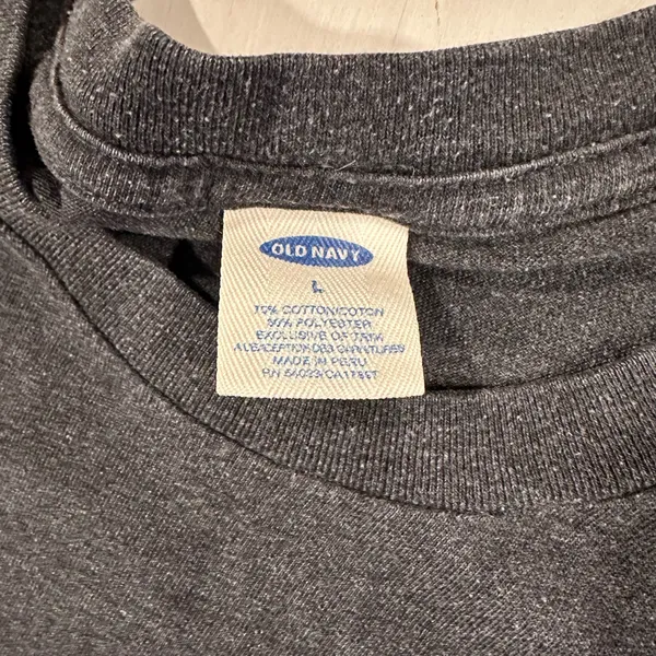 Old Navy shamrocks clover embroidered yellow dark charcoal grey cotton blend tee - Image 3