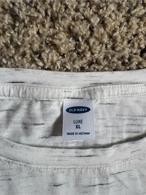 Old Navy White Speckled Crew Neck Short Sleeve Tee - Image 2