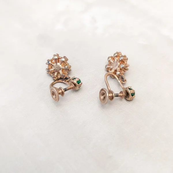 Vintage Screw On Earrings Green, Red, Clear, Gold Tone Regal Dangle Earrings - Image 4