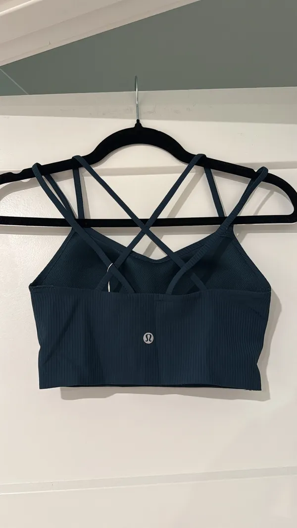Lululemon Size 4 Like A Cloud Bra Longline B/C - Image 5