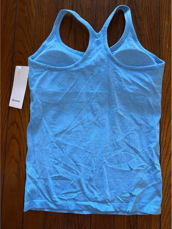 Lululemon Ebb To Street Tank Padded Ocean Wave Size 12 NWT - Image 2