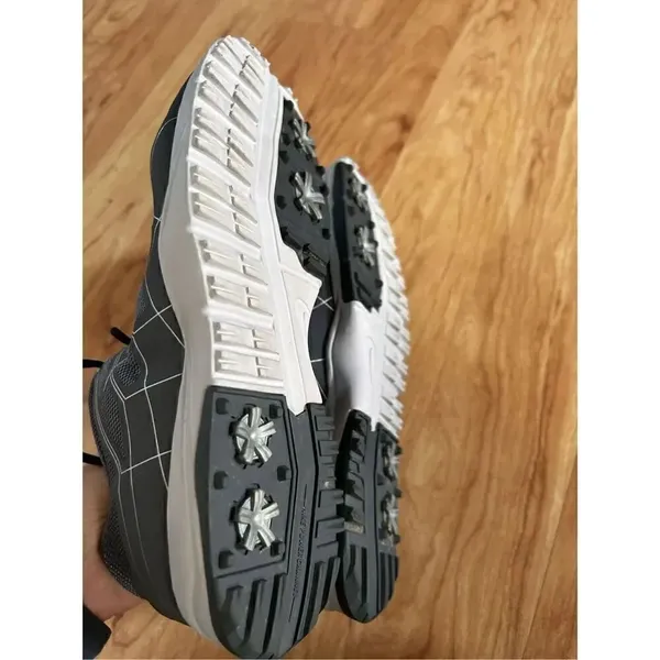 Nike golf shoes size 6y or 6.5 adult or 7 women’s adult gray color - Image 2