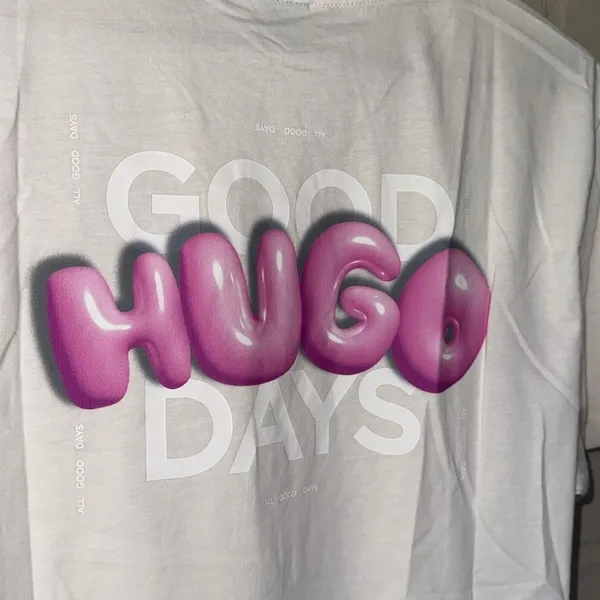HUGO White shirt Short Sleeve Tee with Graphic Detail new small unisex - Image 9