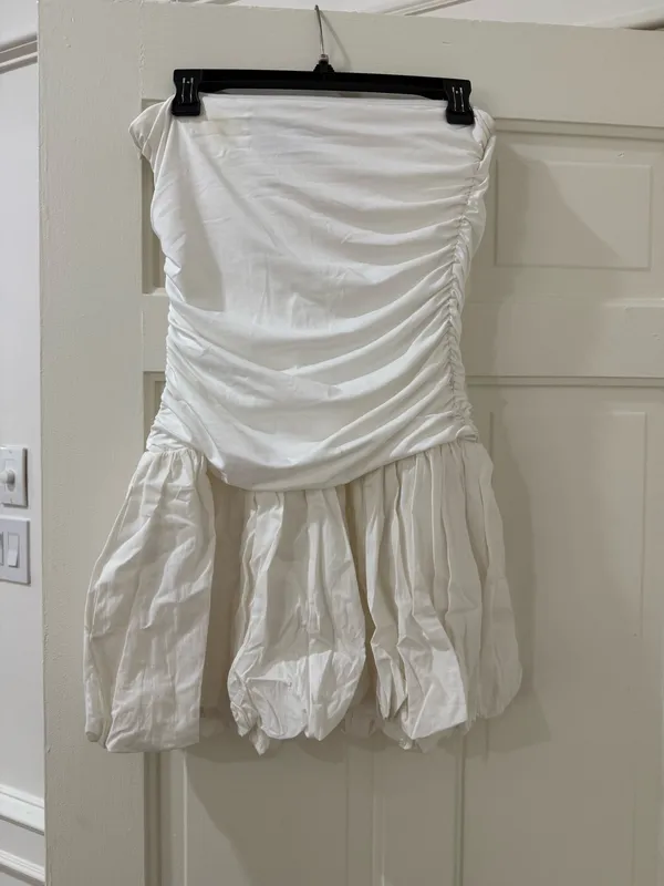 White Hemline Mini Dress - Image 2