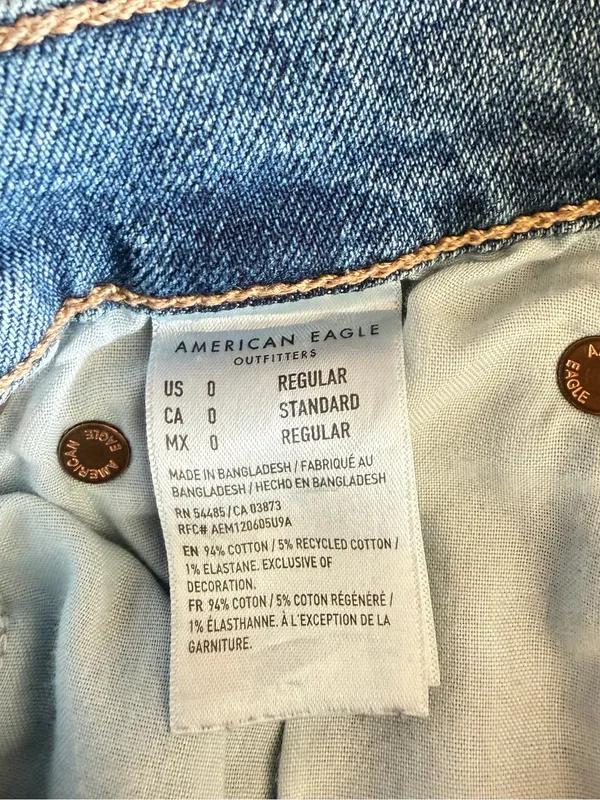 American Eagle women’s 90s skinny jeans with stretch size 0 - Image 3