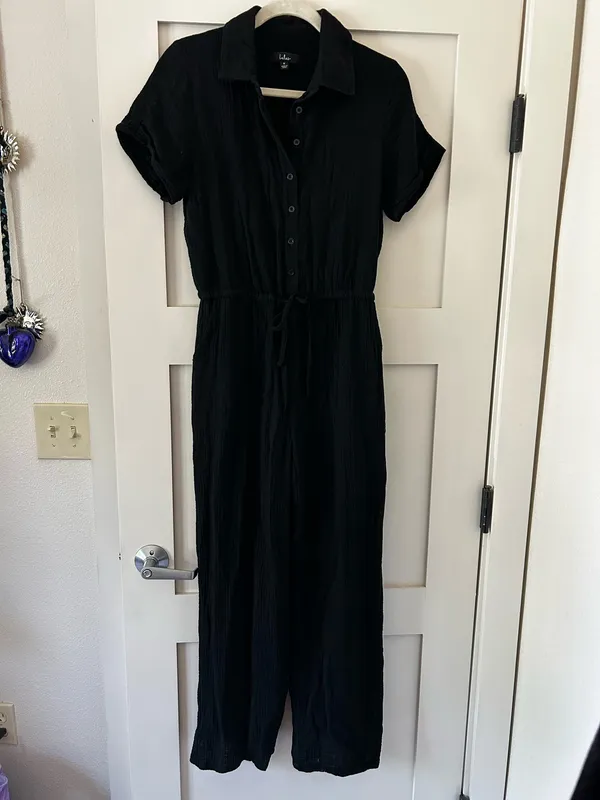 Lulus - Laidback Living Black Button-Front Short Sleeve Jumpsuit - Image 4