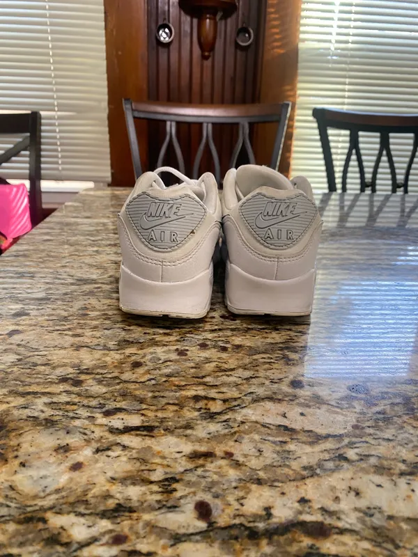 Nike Air Max 90 Sneakers size 7 - Image 5