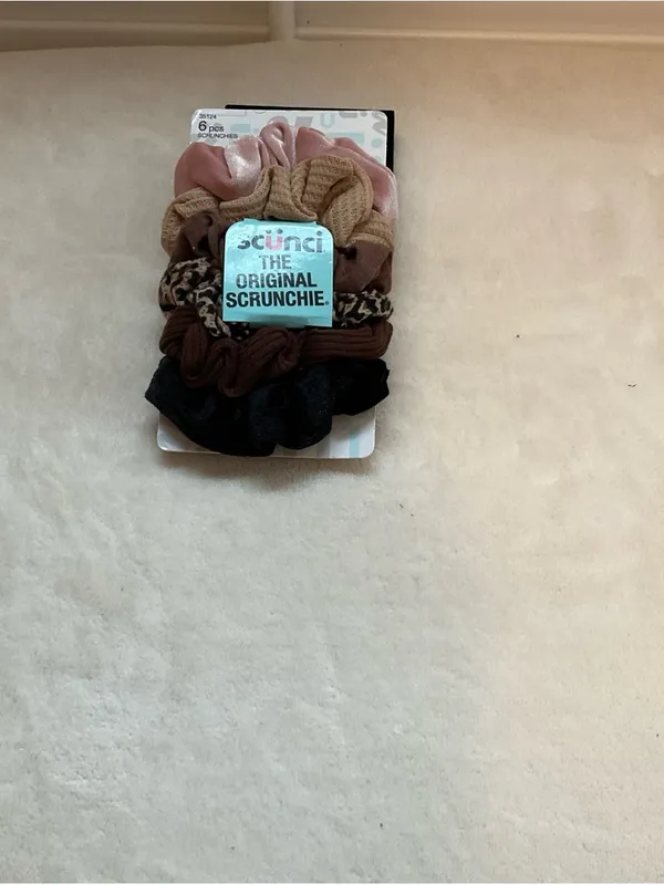 scunci Assorted Hair Scrunchie Set in Black, Brown, Tan, Pink, Leopard - Image 2
