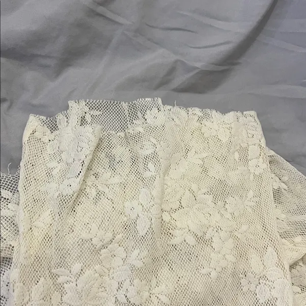 Y2K L.A. Movers lace Long Sleeve top White - Image 5