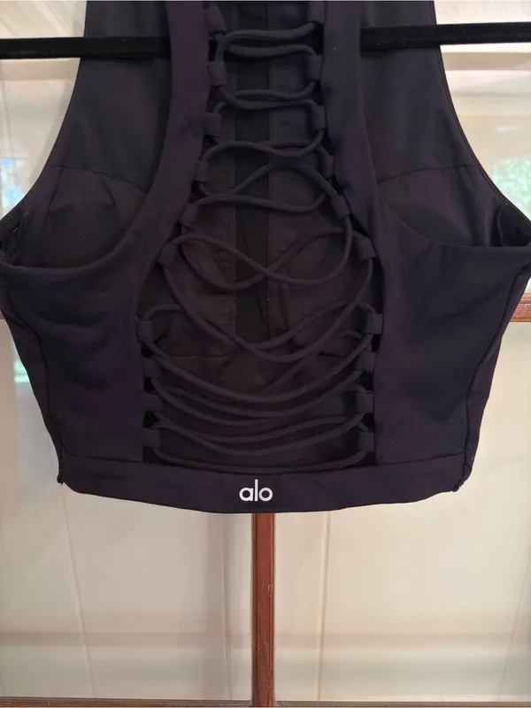 Alo Yoga Black High Neck Lace-Up Back Sports Bra Athleisure Crop Top Size Medium - Image 5