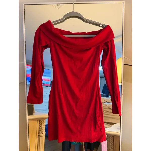 NEW Off The Shoulder Ruched Bodycon Long Sleeve Ribbed Knit Fitted Mini Dress M - Image 4