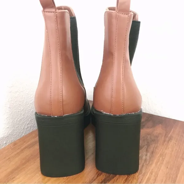 MIA‎ Dru Chelsea Platform Boot Bootie Chunky Block Heel Brown Black Size 11 - Image 5