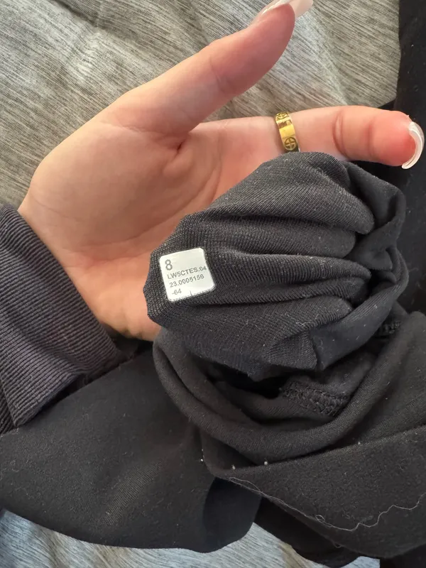 Lululemon Leggings - Image 4