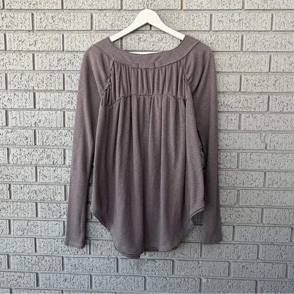 Free People Must Have Henley Top Waffle Knit Long Sleeve Shirt Size Small Grey - Image 5