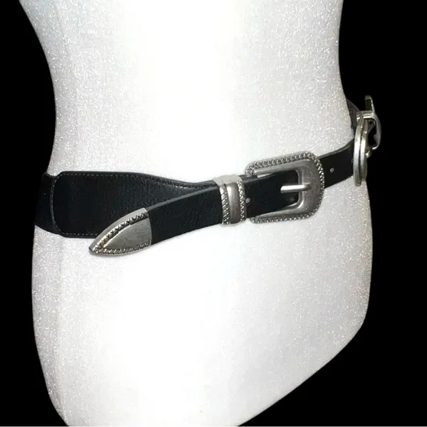 Black Double Buckle snap back Belt with Silver Accents - Image 4