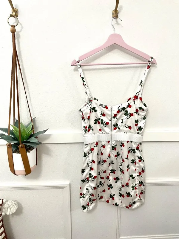 For Love and Lemons White & Red Roses Floral Love Song Mini Dress M Romantic - Image 6