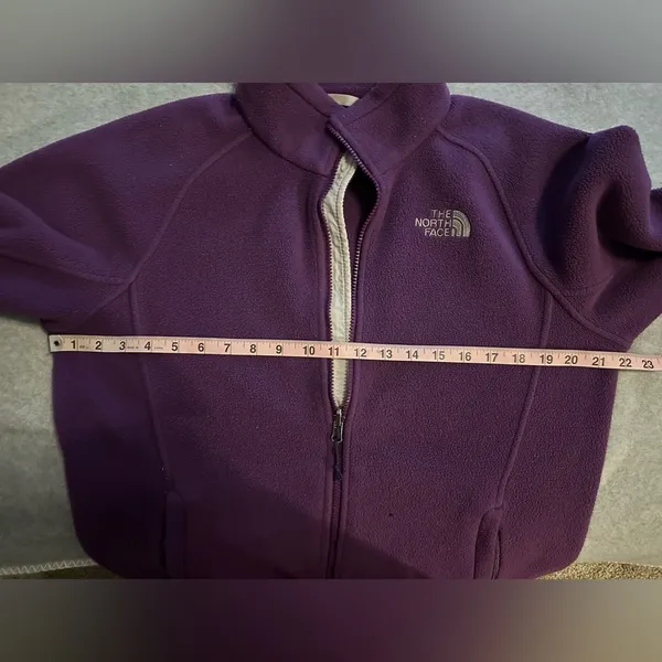 North Face purple full zip fleece jacket size L - Image 5