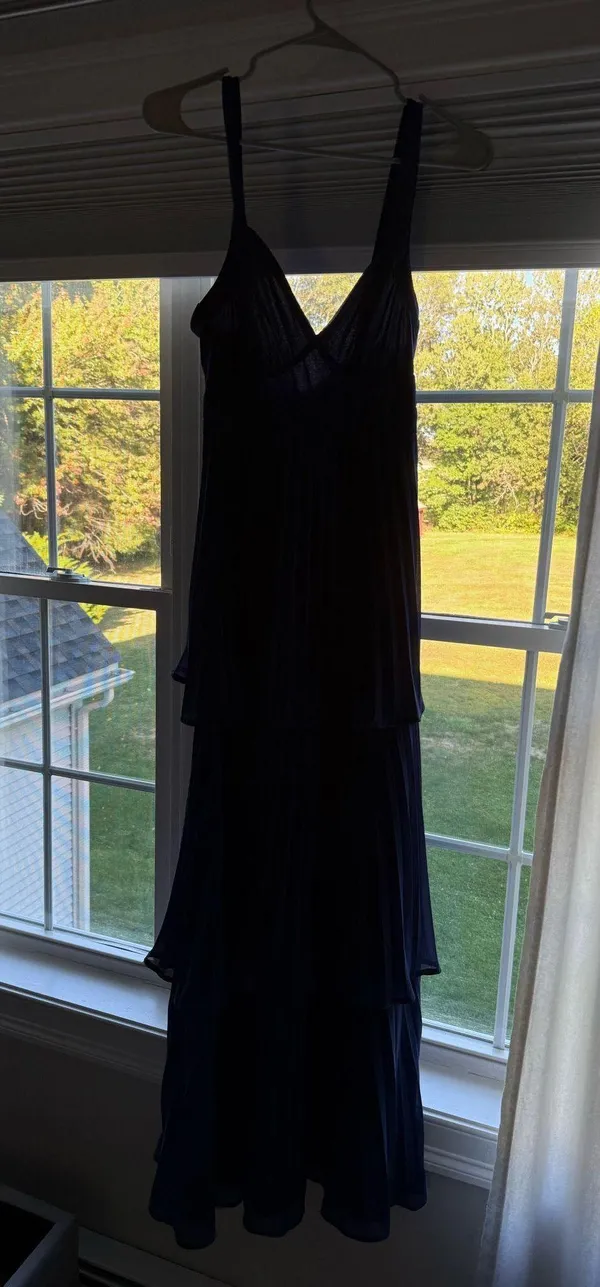 Lulus dress - Image 5