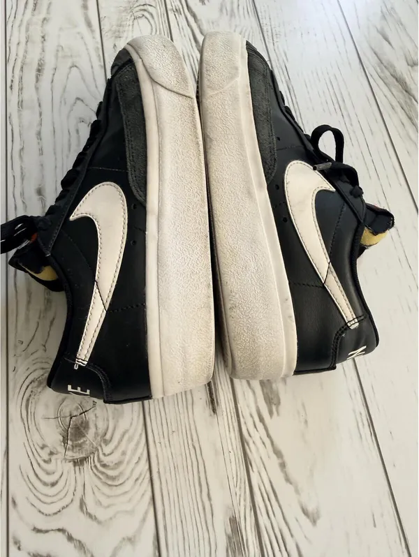 Nike Women’s Blazer Low Platform Size 6 Black White Leather Sneakers - Image 6