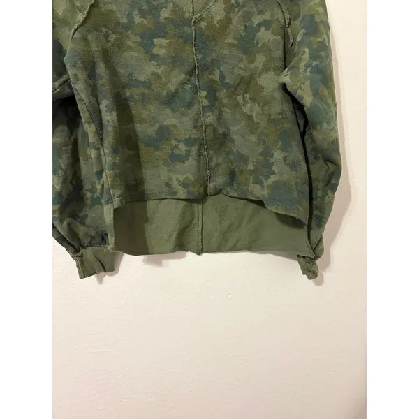 Anthropologie Pilcro Reworked Camo Sweatshirt Popover V-Neck Cropped Oversized - Image 8