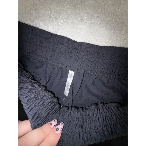 fabletics carol woven pants black rainbow stripe joggers L - Image 4