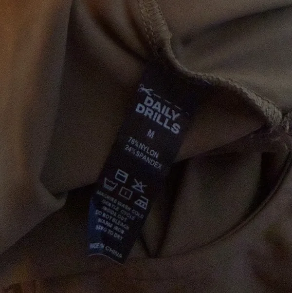 NWT Daily Drills Go! Cropped Long Sleeve - Image 6
