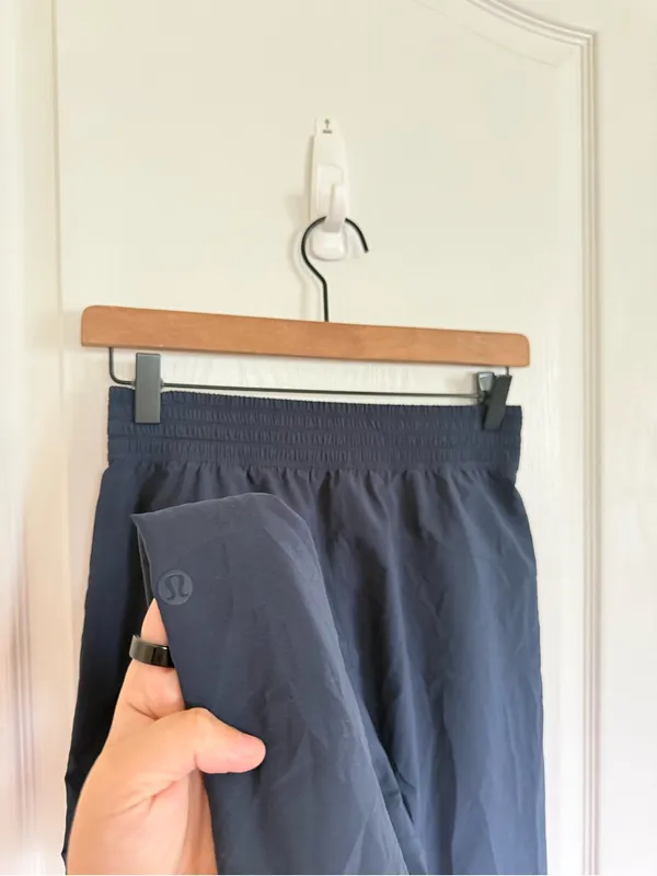 Lululemon Wanderer Crop in True Navy - Image 3