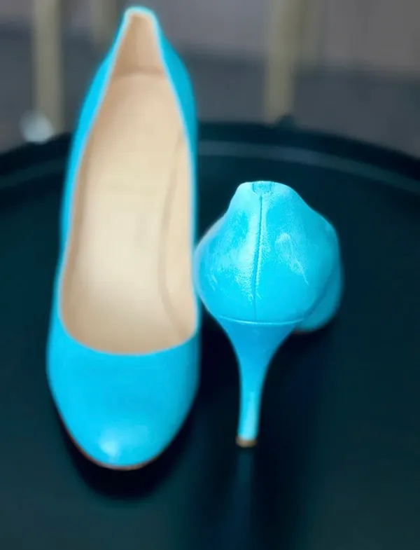 J.Crew Round Toe Leather Heels Size 8 - Image 2